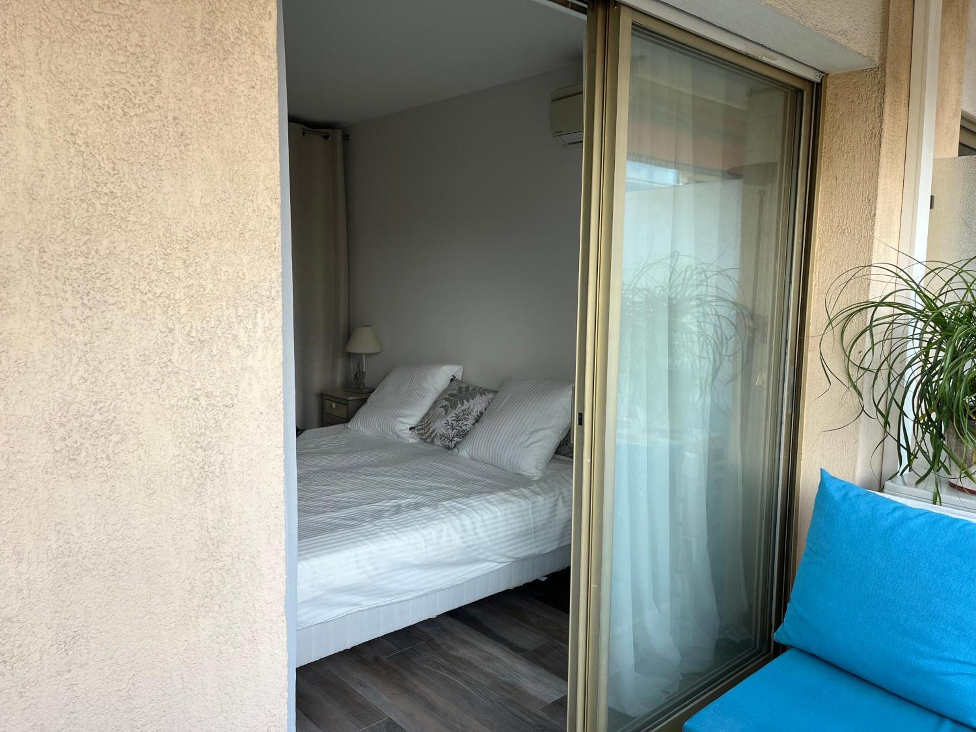 Quarto em Acomodações Particulares Cosy Dans T3